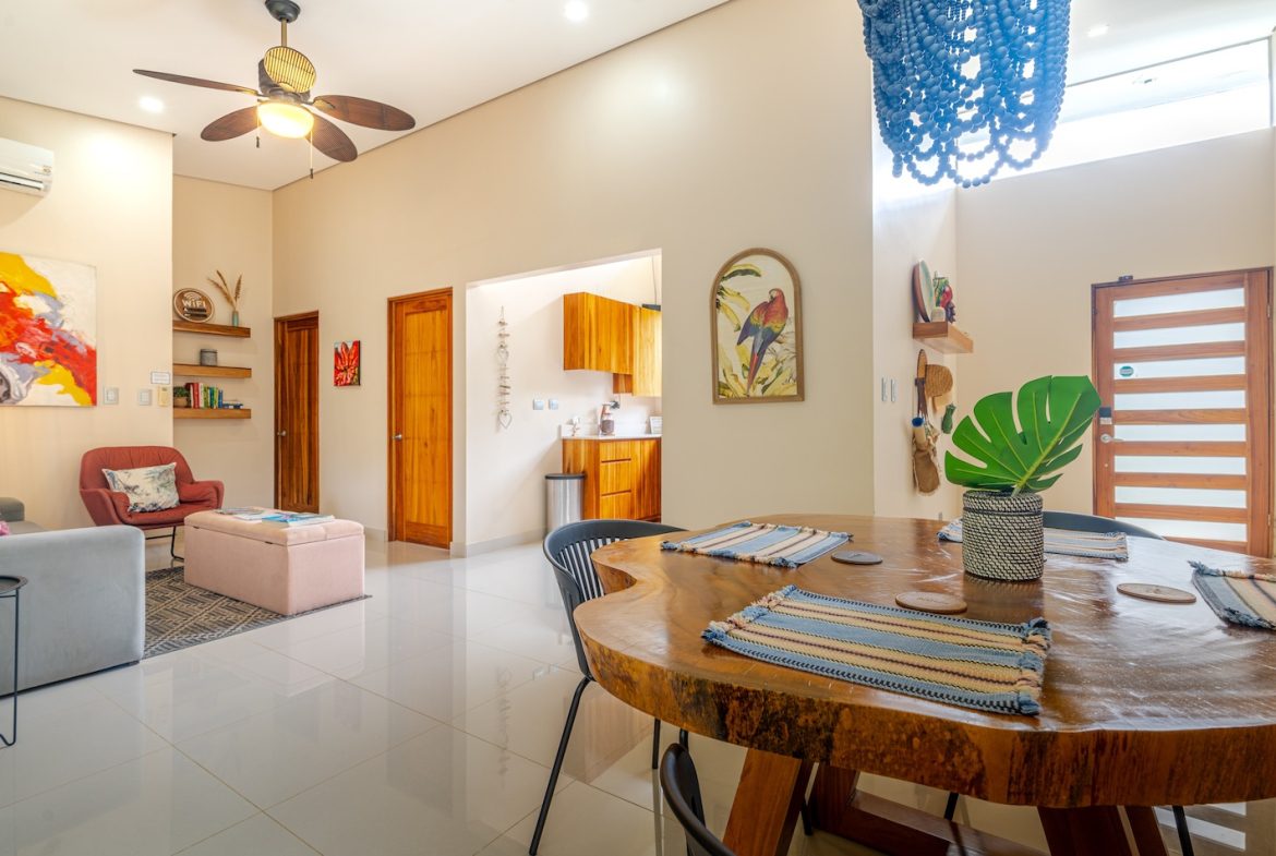 PROPERTY WITH A GUEST HOUSE, IN BAHIA BALLENA CENTER – 0.25 ACRES