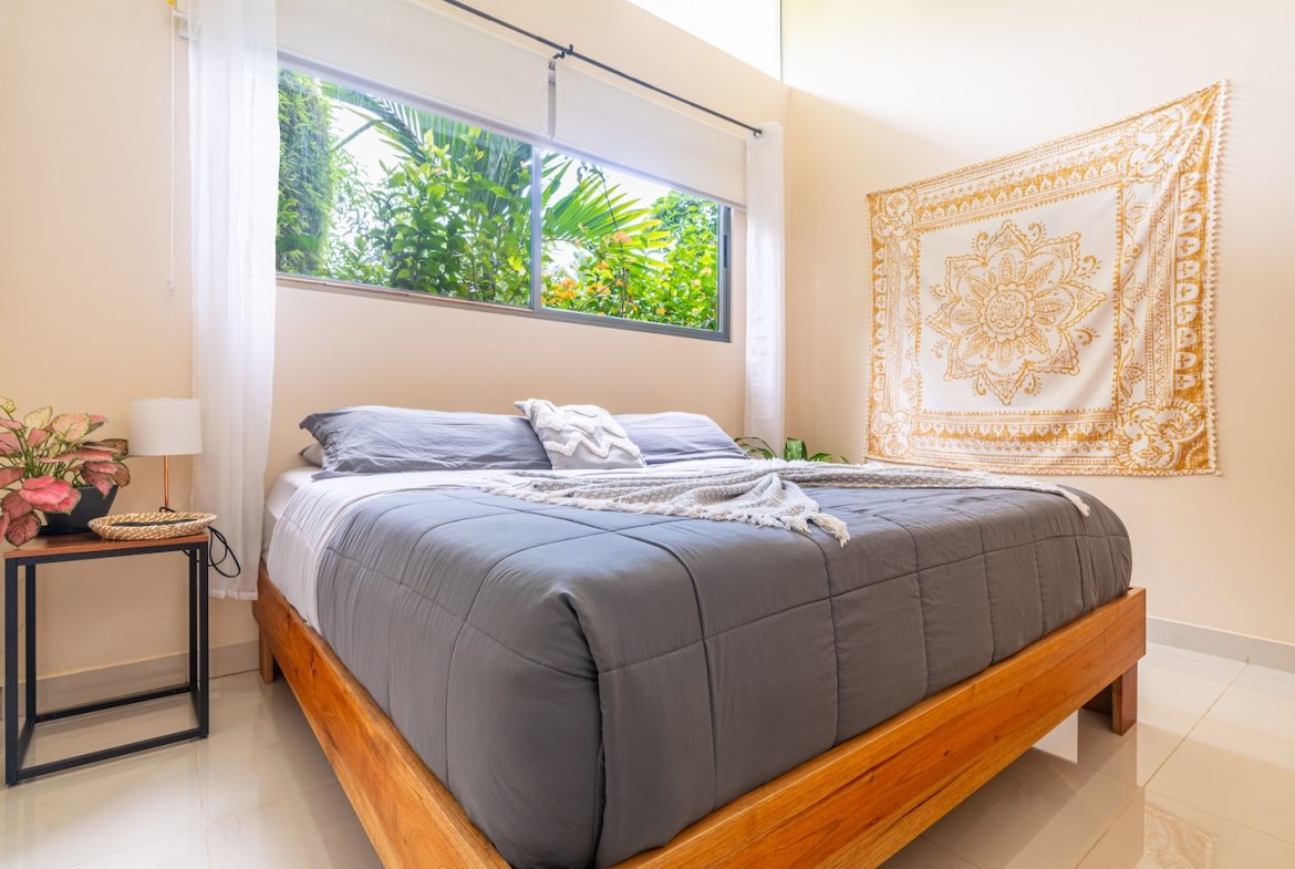 PROPERTY WITH A GUEST HOUSE, IN BAHIA BALLENA CENTER – 0.25 ACRES