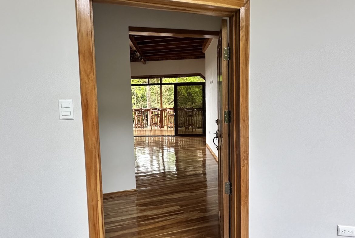 JUNGLE PROPERTY WITH PANORAMIC VIEWS OF THE MOUNTAIN, IN LAS TUMBAS – 0.42 ACRES, Uvita, Costa Rica — photo 6