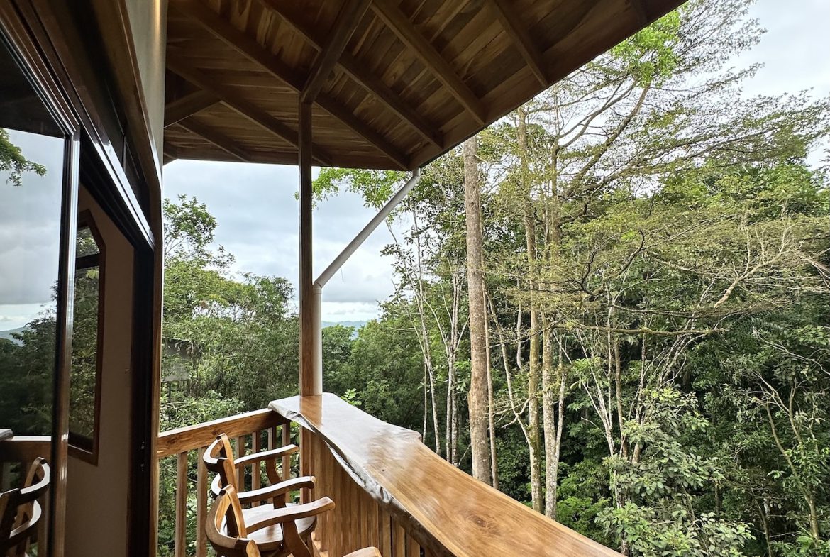 Teak Luxury 5-beds Home in the Mountains of Las Tumbas – 0.45 ACRES
