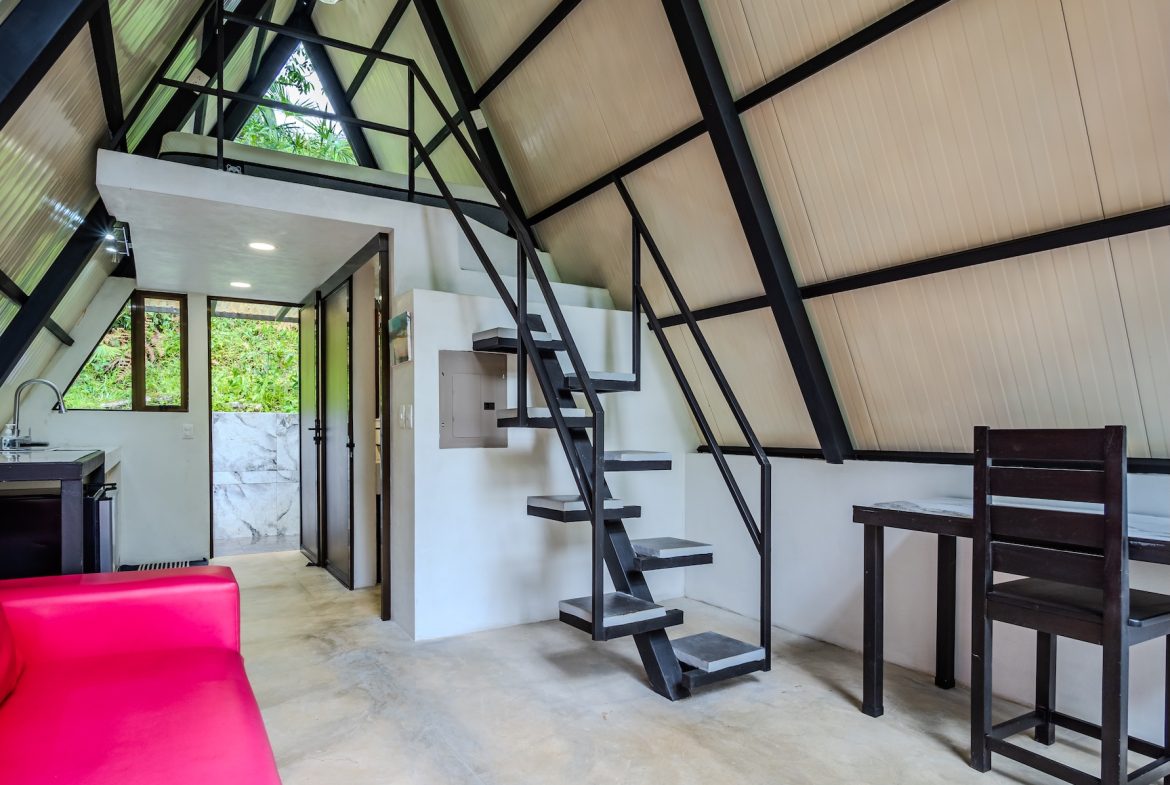 PROPERTY WITH A GUEST HOUSE AND LANDSCAPING VIEWS, IN TRINIDAD – 2.6 ACRES