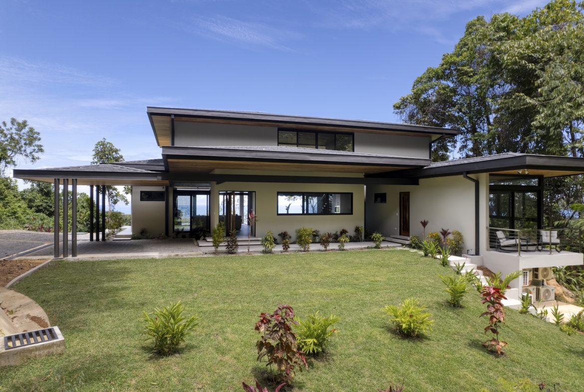 LUXURY JUNGLE PROPERTY WITH FOUR BEDROOMS AND OCEAN VIEWS, IN DOMINICALITO – 1.25 ACRES, Uvita, Costa Rica — photo 3