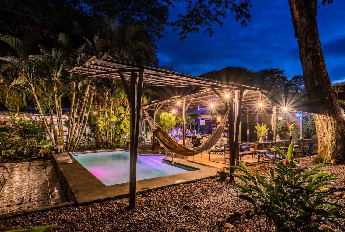 HOTEL PROPERTY WITH TWENTY TWO BEDS, IN BAHIA BALLENA CENTER – 0.24 ACRES