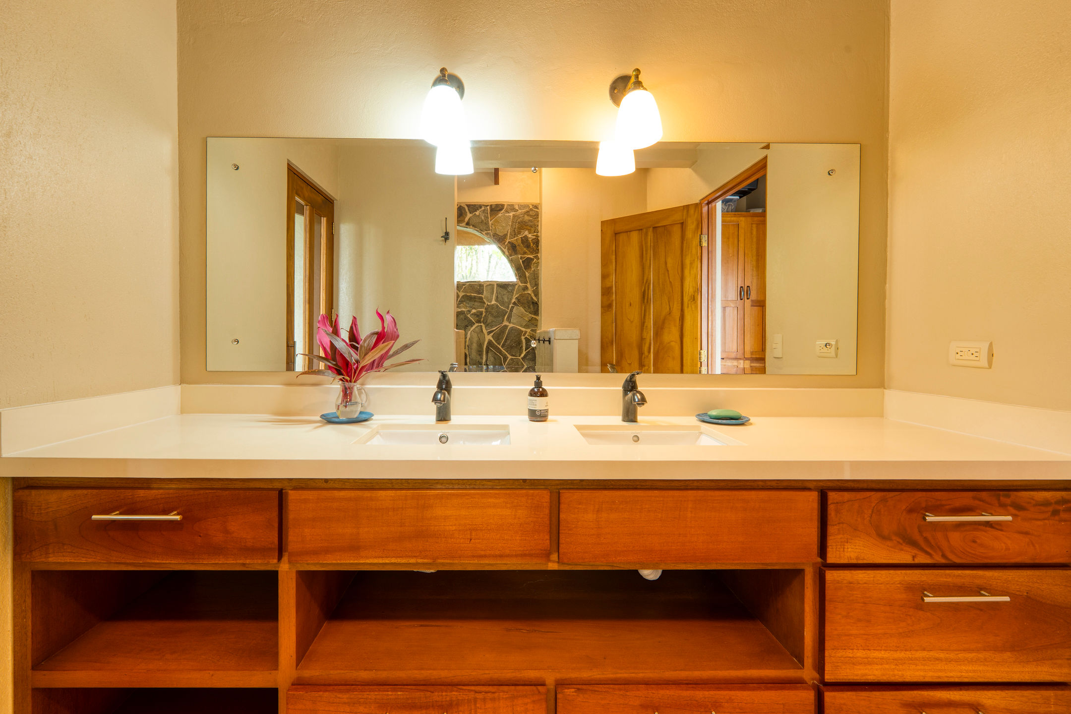 Lagunas OV 3 Bed Home_28