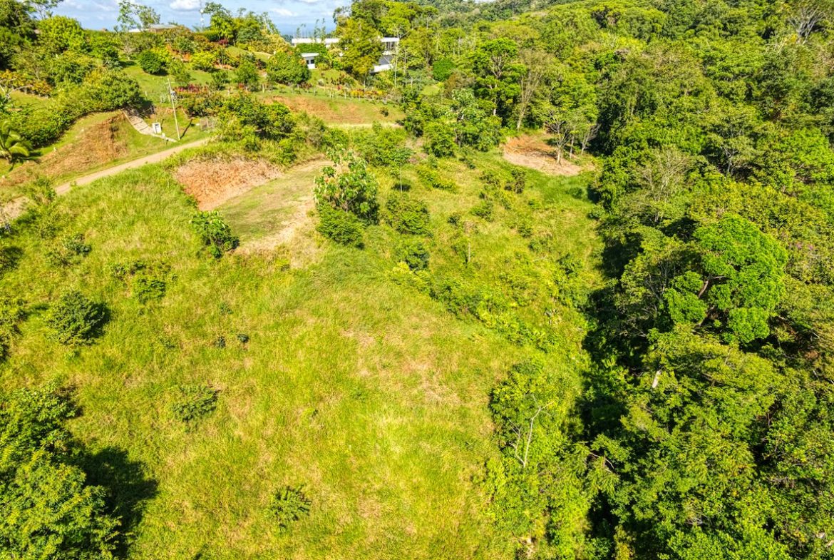 BUILDING PROPERTY WITH PANORAMIC VIEWS OF THE VALLEY, IN PORTALON – 1.14 ACRES