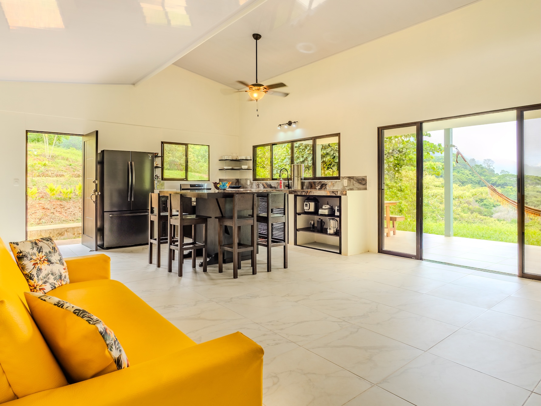 Main House_Serenity Gardens10