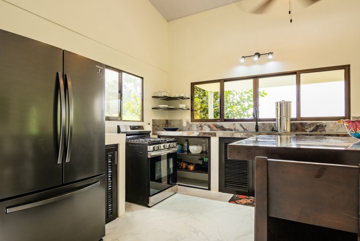 PROPERTY WITH A GUEST HOUSE AND LANDSCAPING VIEWS, IN TRINIDAD – 2.6 ACRES