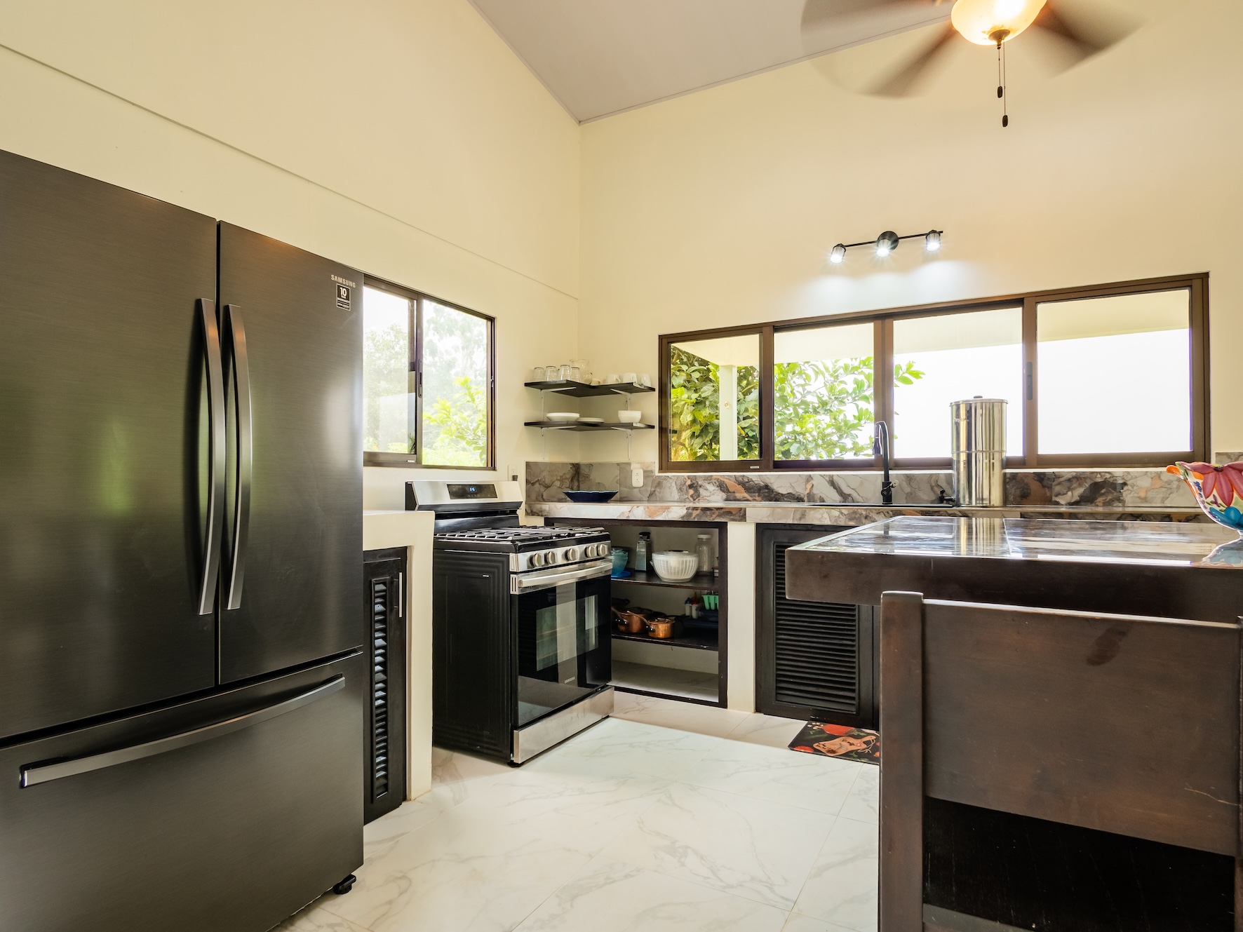 Main House_Serenity Gardens14