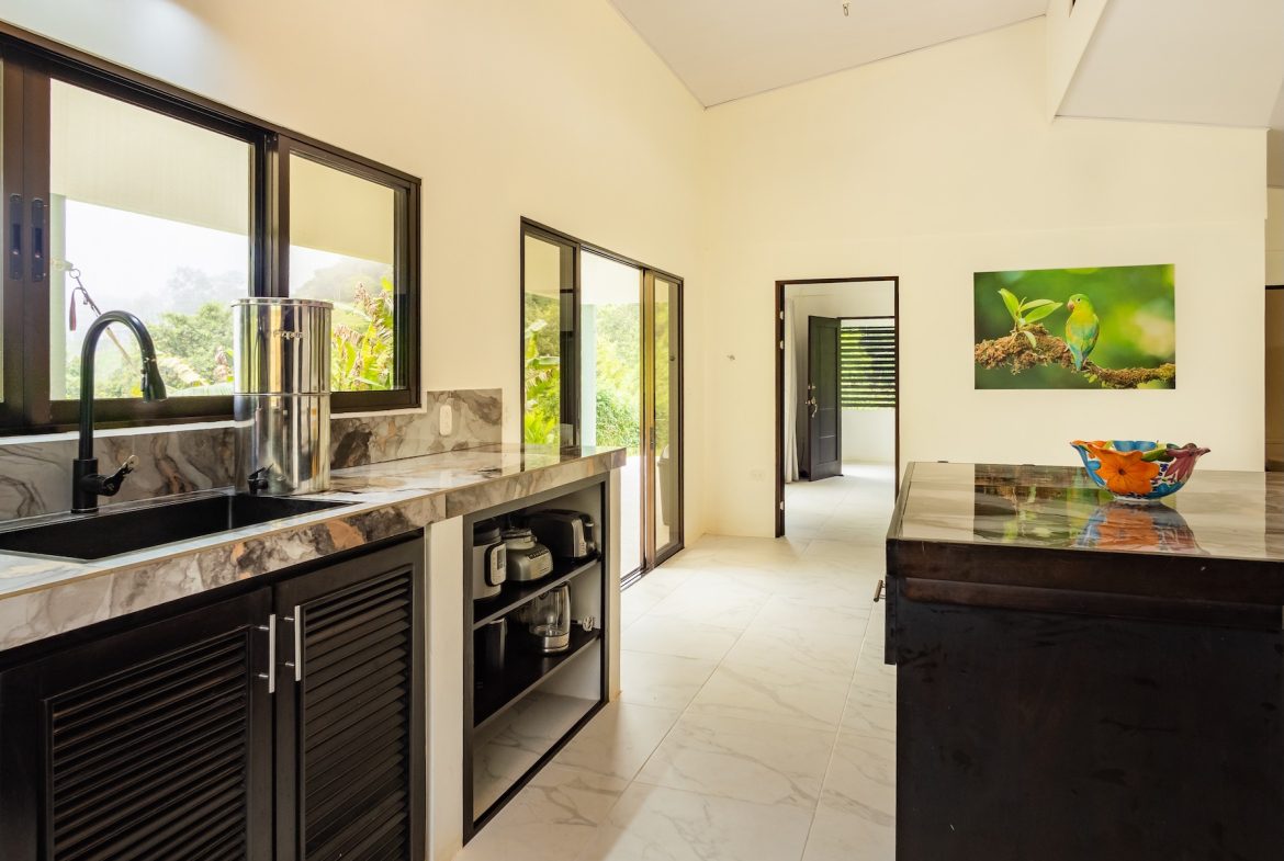 PROPERTY WITH A GUEST HOUSE AND LANDSCAPING VIEWS, IN TRINIDAD – 2.6 ACRES
