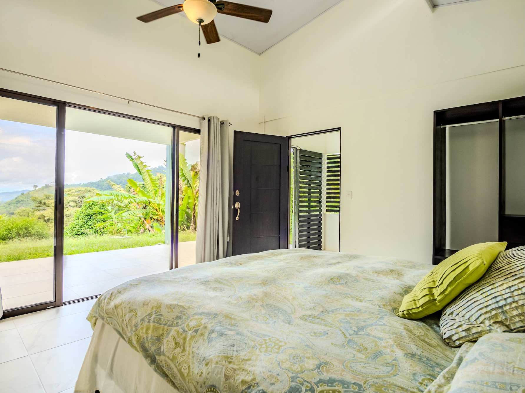 Main House_Serenity Gardens7