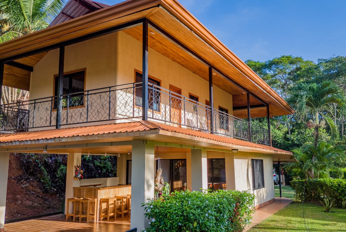 TWO FLOOR PROPERTY WITH LANDSCAPING VIEWS, IN TORTUGA ABAJO – 0.7 ACRES, Uvita, Costa Rica — photo 3