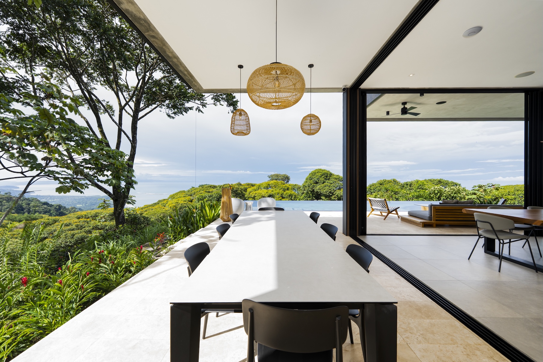 costa-rica-indoor-outdoor-terrace-dining