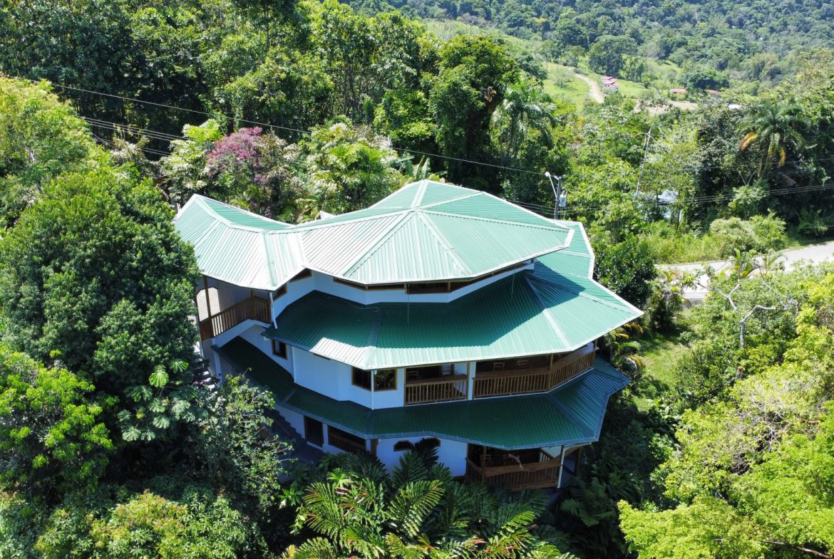 Teak Luxury 5-beds Home in the Mountains of Las Tumbas – 0.45 ACRES