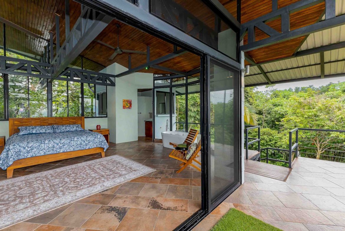 PROPERTY WITH TWO BEDROOM AND RIVER VIEWS, IN PLAYON PARRITA – 2.76 ACRES, Uvita, Costa Rica — photo 4