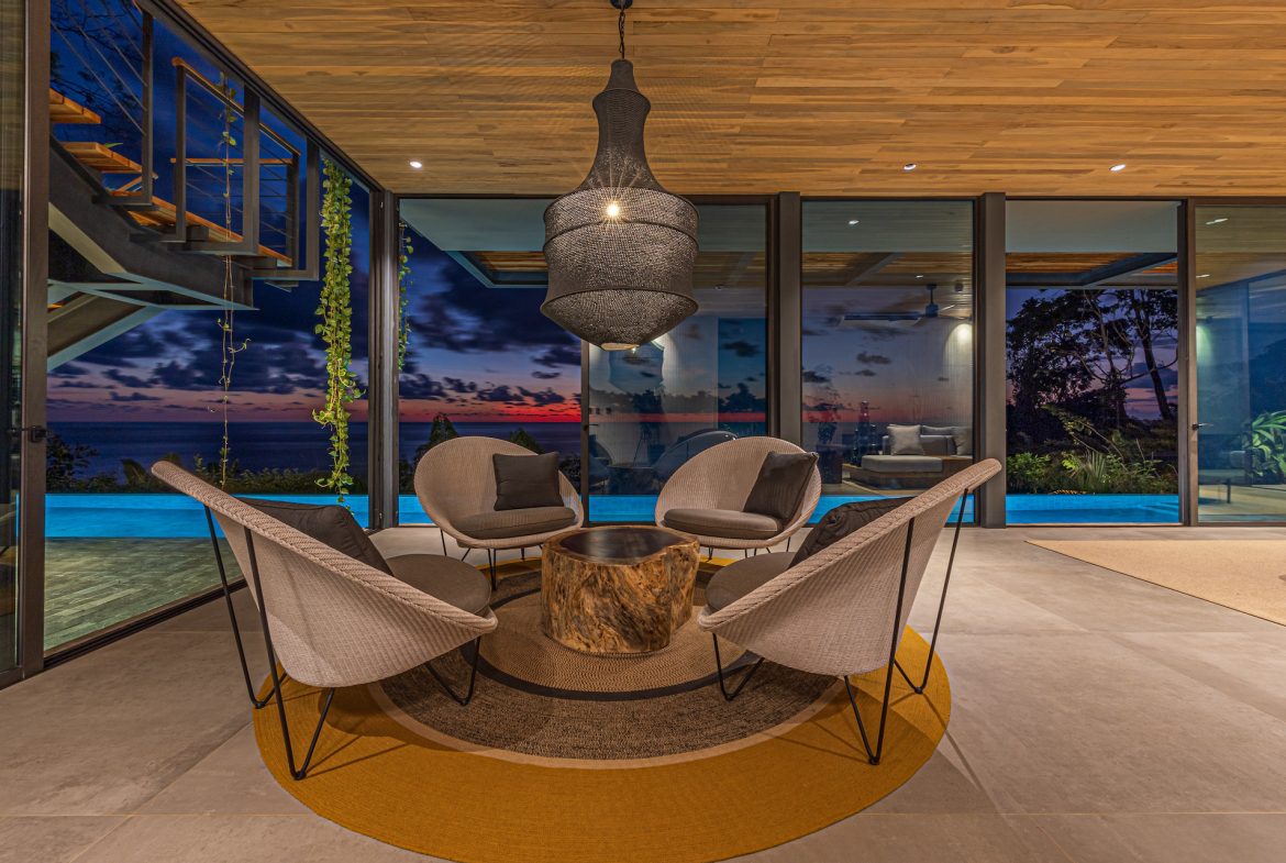 LUXURY PROPERTY WITH FIVE BEDROOM WITH A PANORAMIC VIEWS OF THE SUNSET AND OCEAN CASCADA DE LUZ, IN DOMIICALITO – 1.23 ACRES