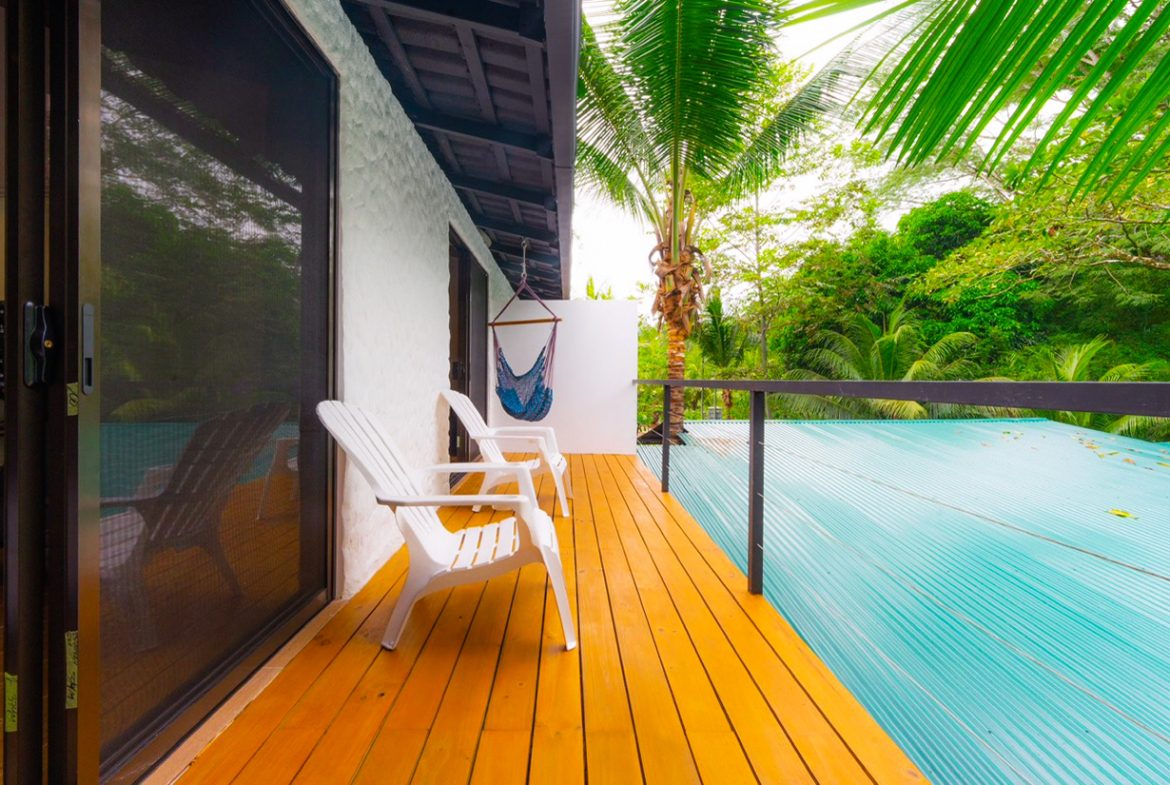 HOTEL PROPERTY WITH TEN BEDROOMS NEAR TO THE BEACH, IN OJOCHAL – 1.5 ACRES