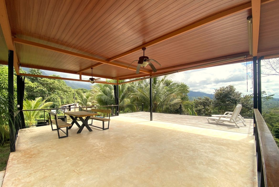 HOUSE WITH THREE BEDROOMS AND MOUNTAINS VIEWS, IN OJOCHAL – 1.8 ACRES, Uvita, Costa Rica — photo 6
