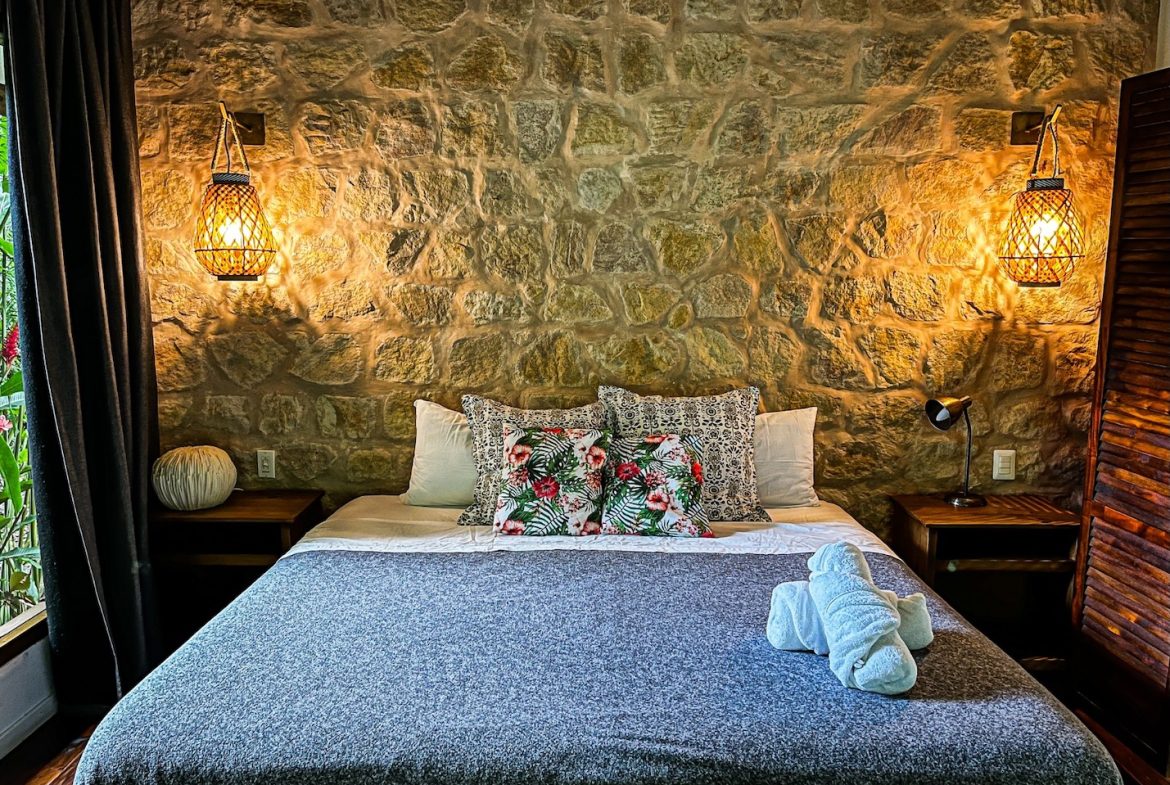 HOTEL PROPERTY WITH TEN BEDROOM AND POOL, IN OJOCHAL – 0.44 ACRES