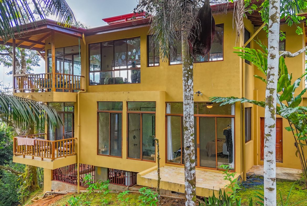 JUNGLE PROPERTY WITH A GUEST HOUSE, IN TRES RIOS –  6.5 ACRES, Uvita, Costa Rica — photo 5