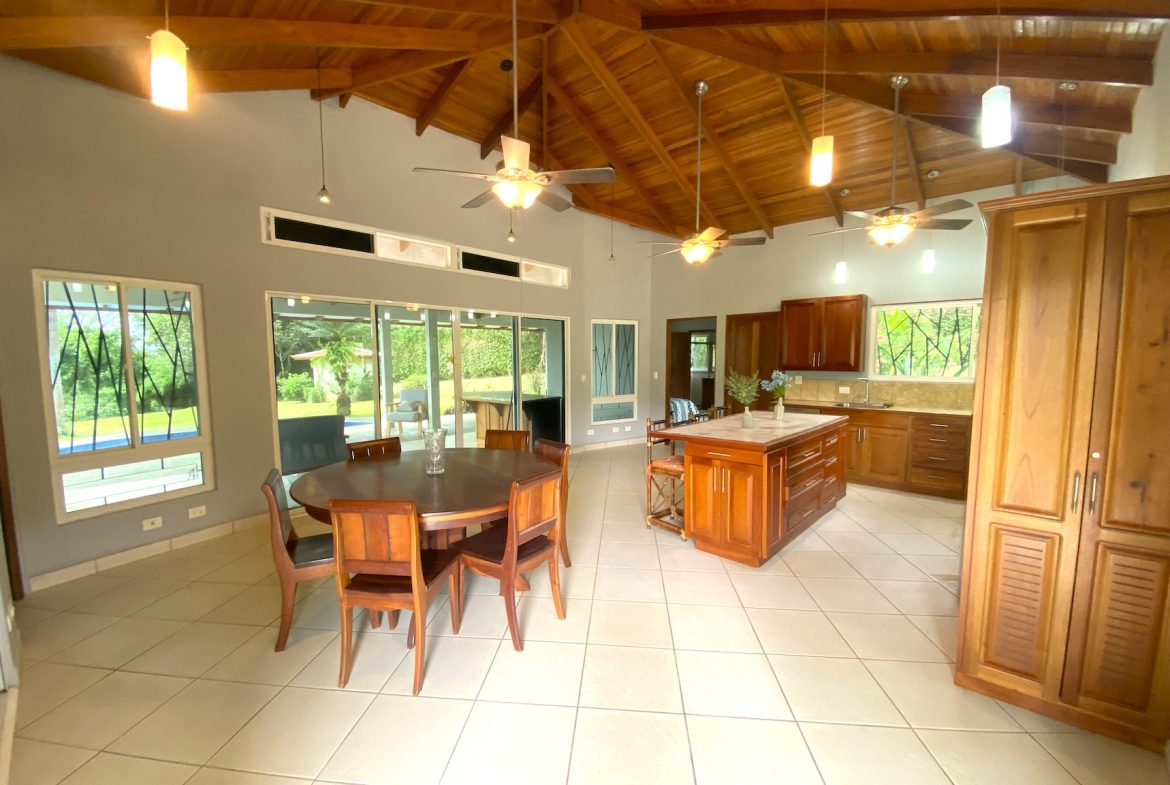 HOUSE WITH THREE BEDROOMS AND MOUNTAINS VIEWS, IN OJOCHAL – 1.8 ACRES