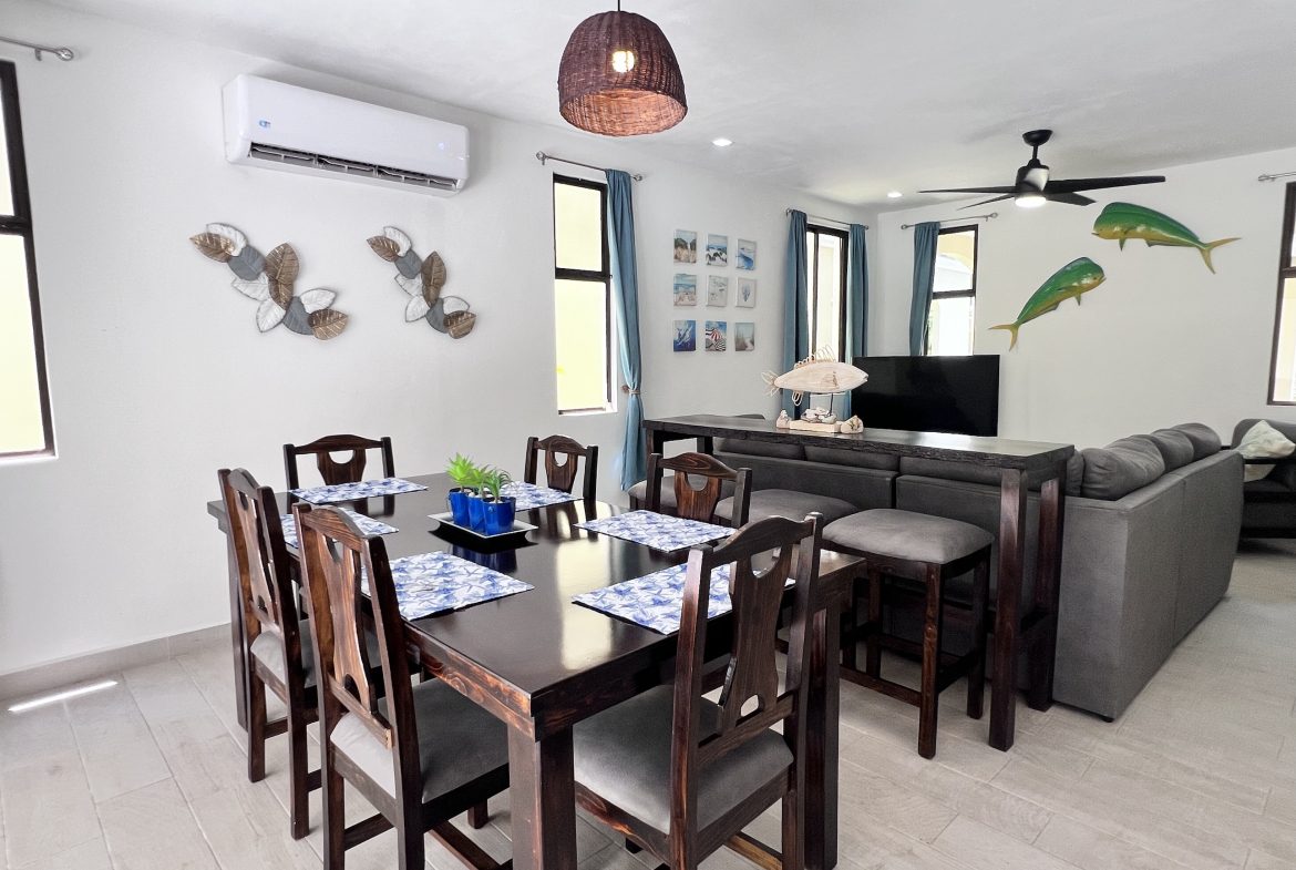 VILLA TORTUGA IN GATED COMMUNITY NEAR TO QUEPOS CENTER  – 0.08 ACRES