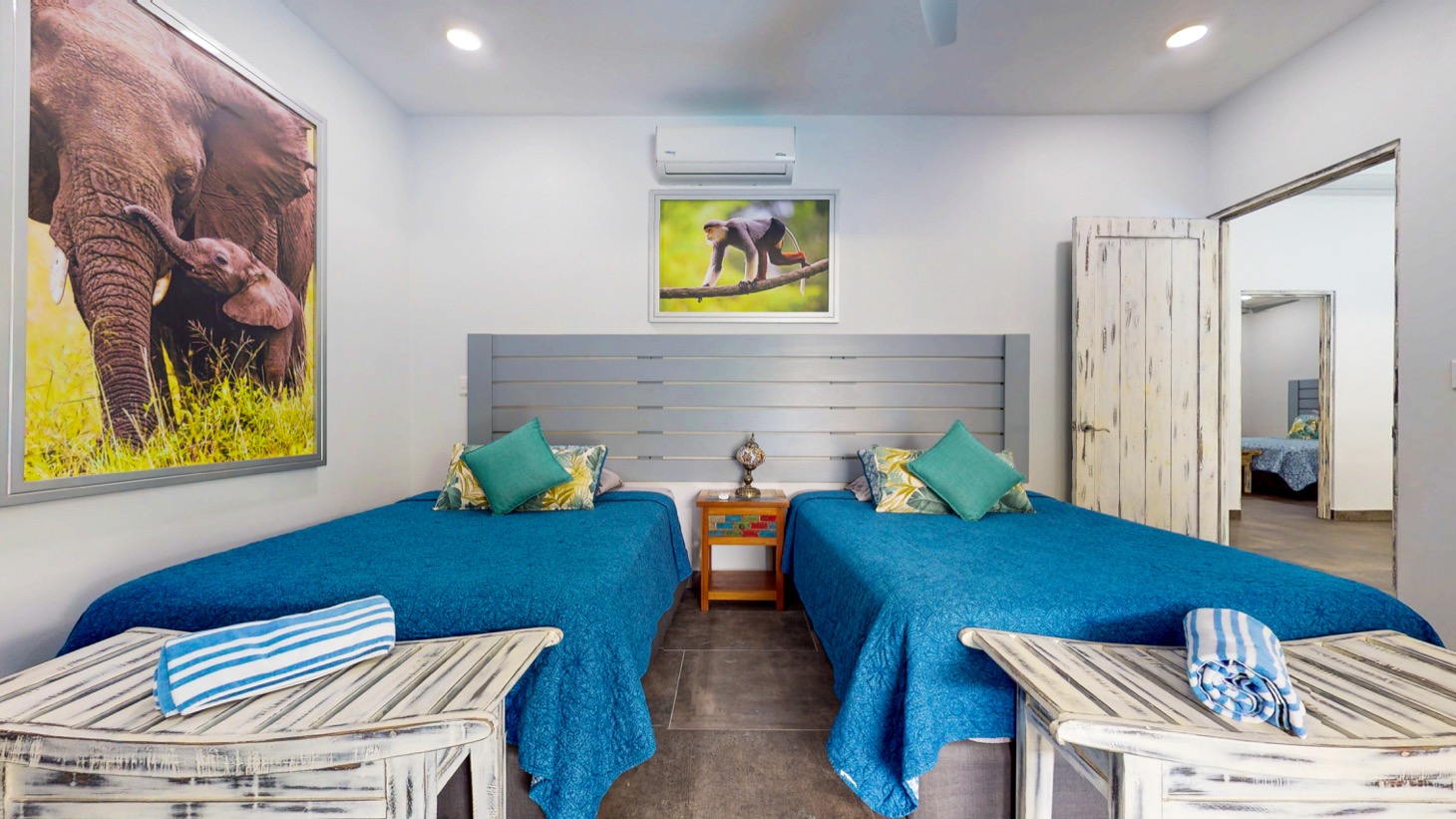 140020 Modern House in Uvita 32