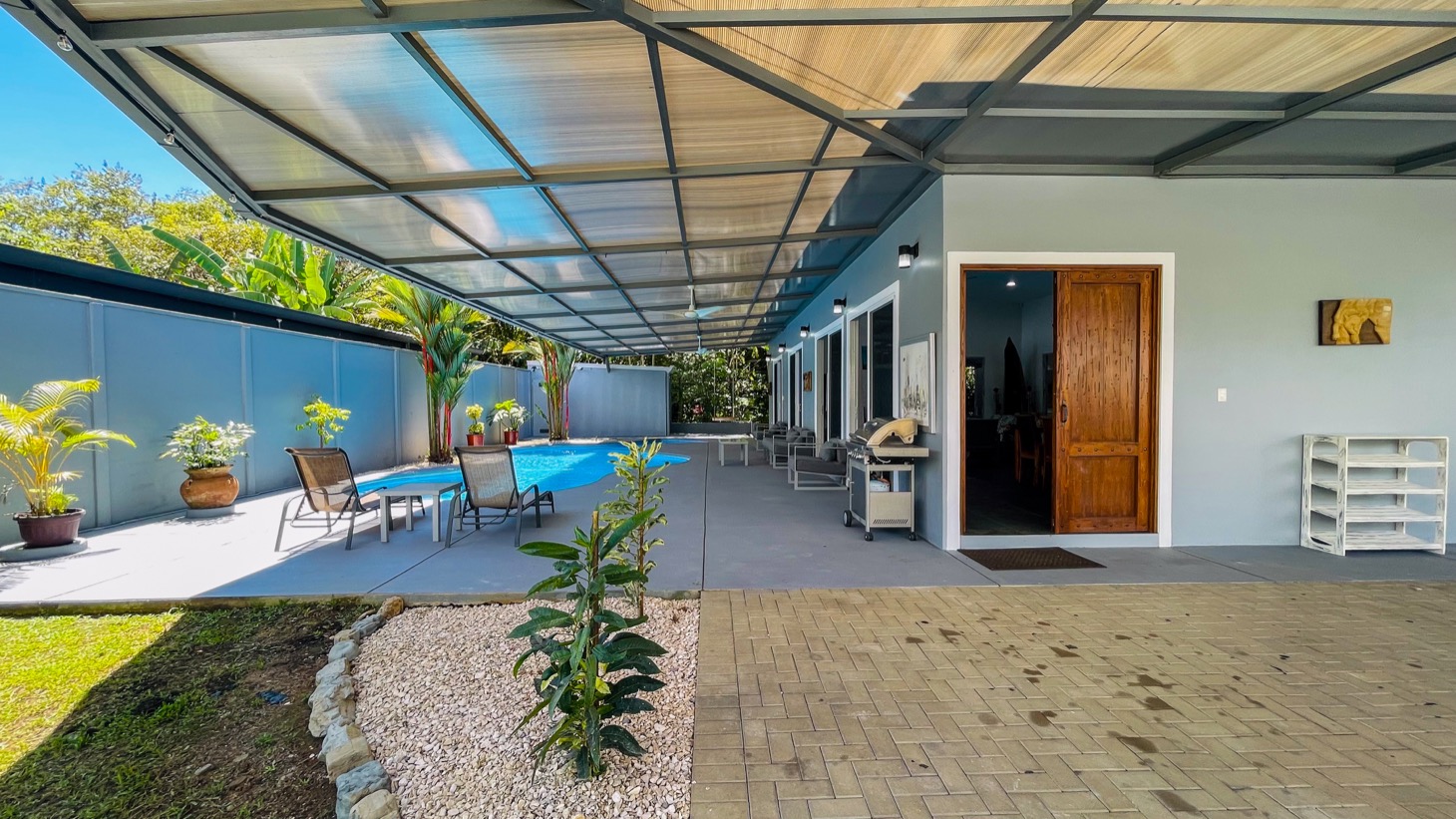 140020 Modern House in Uvita 38