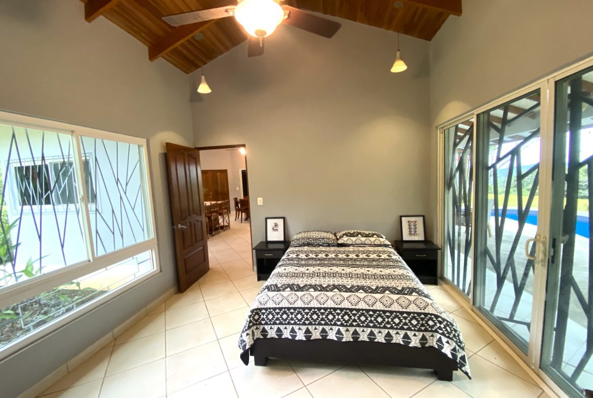 HOUSE WITH THREE BEDROOMS AND MOUNTAINS VIEWS, IN OJOCHAL – 1.8 ACRES