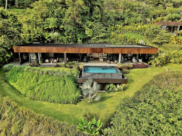 BLACK VILLAS IN THE MIDDLE OF THE NATURE, IN UVITA – 2.35 ACRES, Uvita, Costa Rica — photo 3
