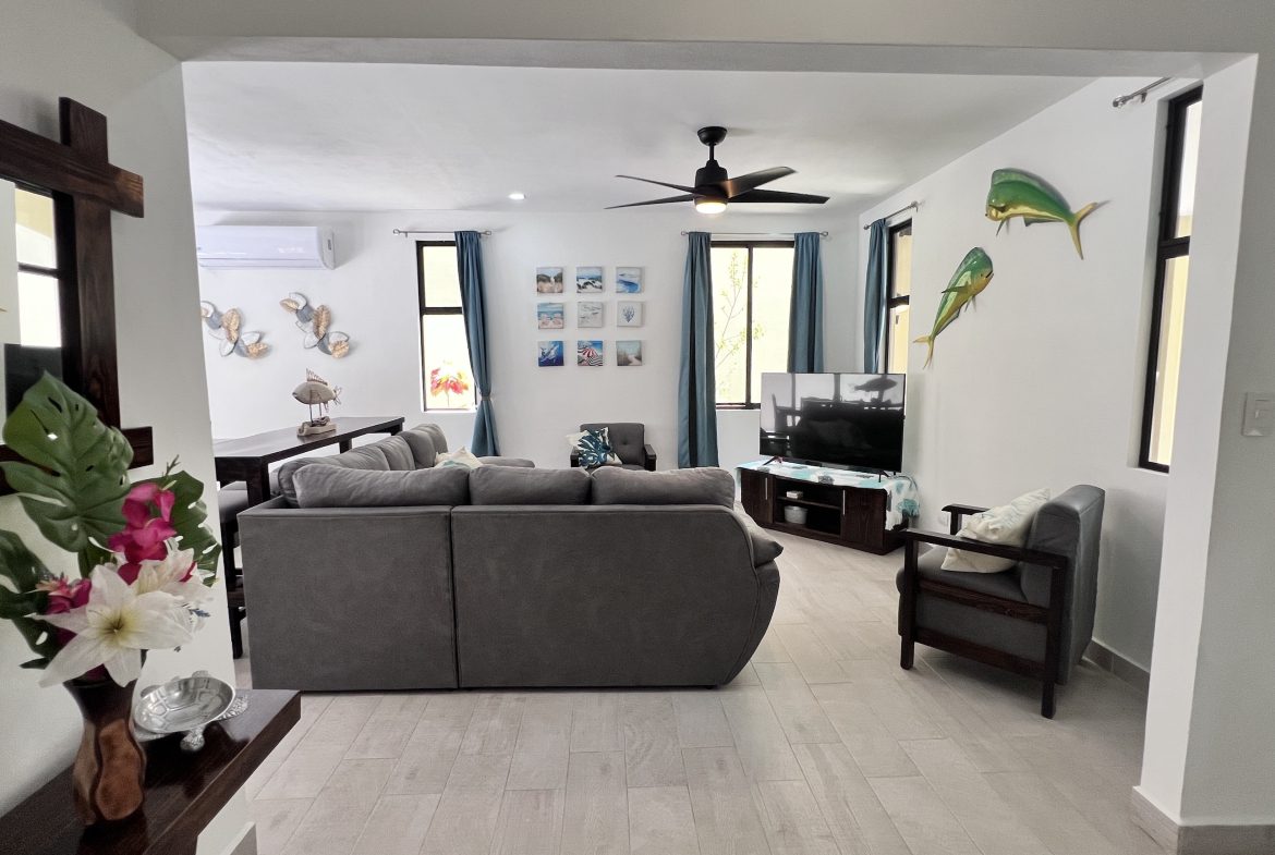 VILLA TORTUGA IN GATED COMMUNITY NEAR TO QUEPOS CENTER  – 0.08 ACRES