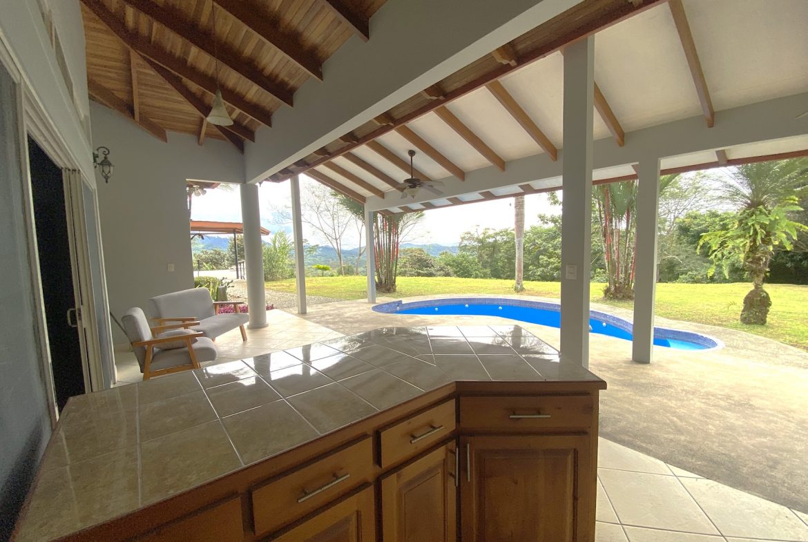HOUSE WITH THREE BEDROOMS AND MOUNTAINS VIEWS, IN OJOCHAL – 1.8 ACRES