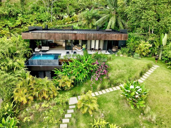 BLACK VILLAS IN THE MIDDLE OF THE NATURE, IN UVITA – 2.35 ACRES, Uvita, Costa Rica — photo 4