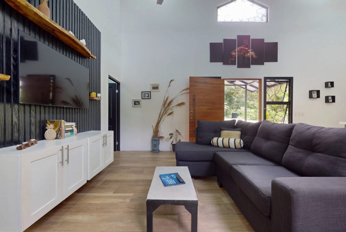 PROPERTY IN THE MIDDLE OF THE TREES WITH POOL, IN TRES RIOS – 0.91 ACRES, Uvita, Costa Rica — photo 6