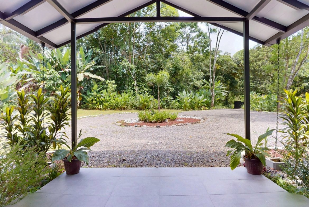 PROPERTY IN THE MIDDLE OF THE TREES WITH POOL, IN TRES RIOS – 0.91 ACRES, Uvita, Costa Rica — photo 3