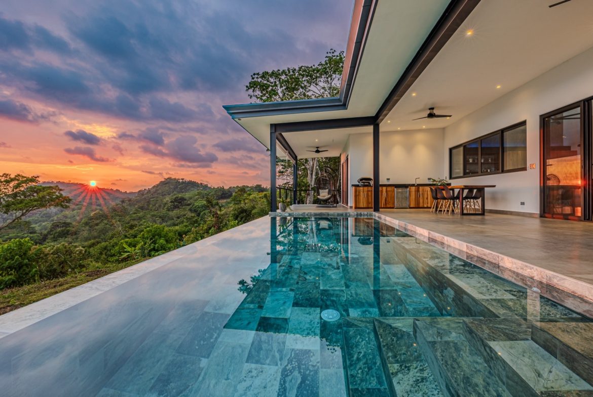 LUXURY PROPERTY WITH SOLAR POWERED AND VALLEY VIEWS, IN TRES RIOS – 11. 7 ACRES, Uvita, Costa Rica — photo 5