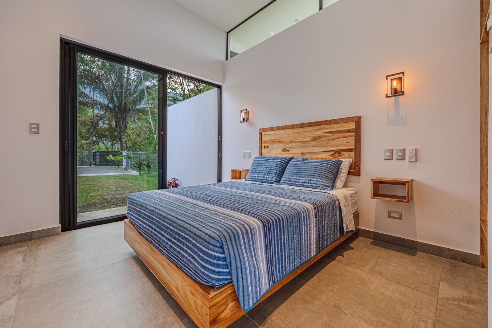 4924 4 bedroom House San Buenas 28