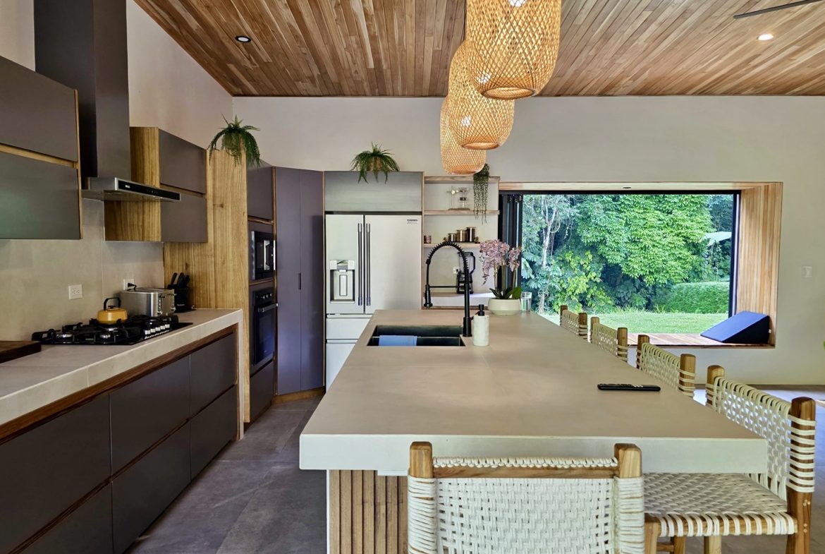 LUXURY PROPERTY WITH TREES VIEWS, IN OJOCHAL – 1.8 ACRES
