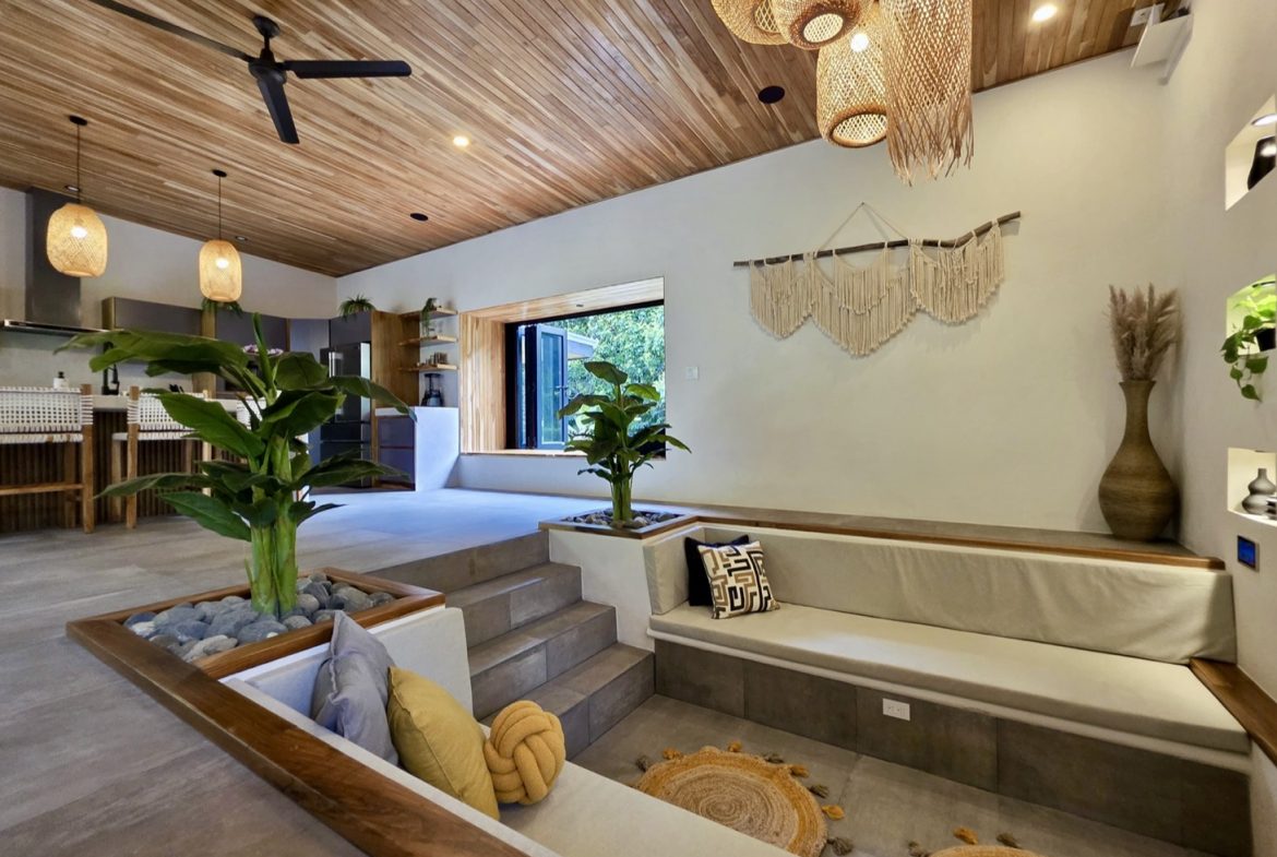 LUXURY PROPERTY WITH TREES VIEWS, IN OJOCHAL – 1.8 ACRES
