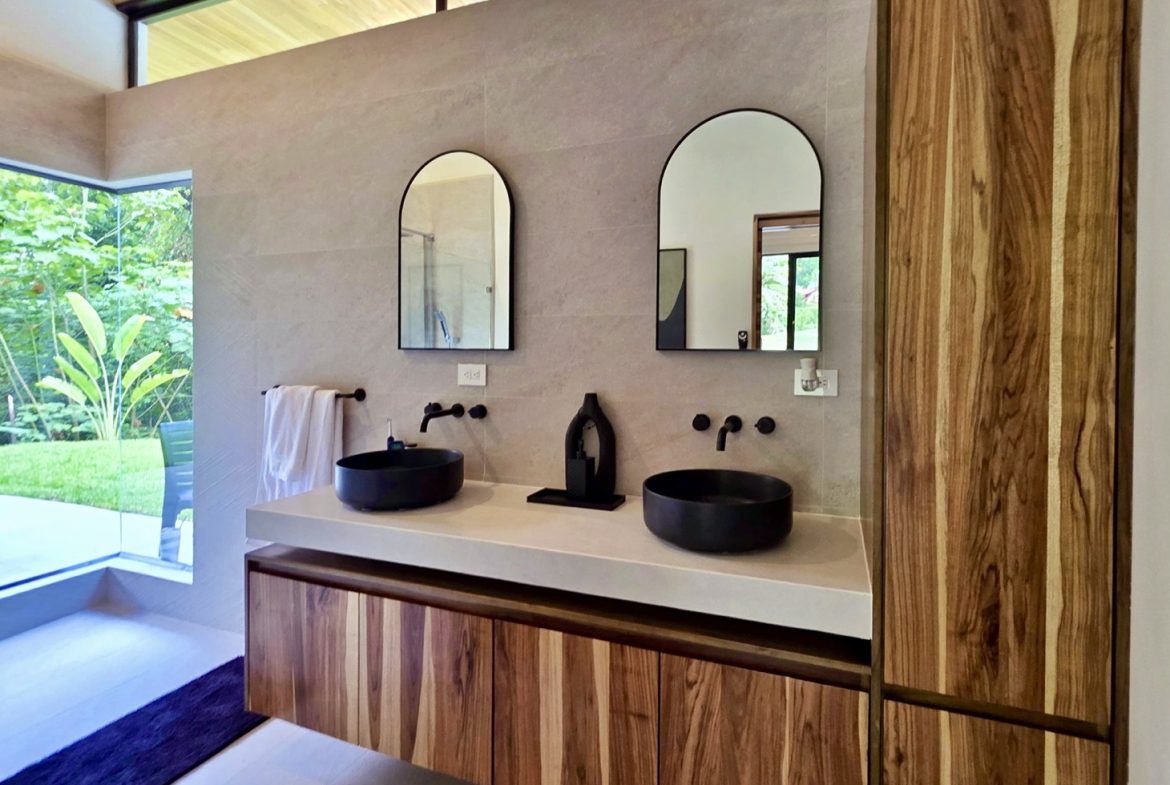 LUXURY PROPERTY WITH TREES VIEWS, IN OJOCHAL – 1.8 ACRES