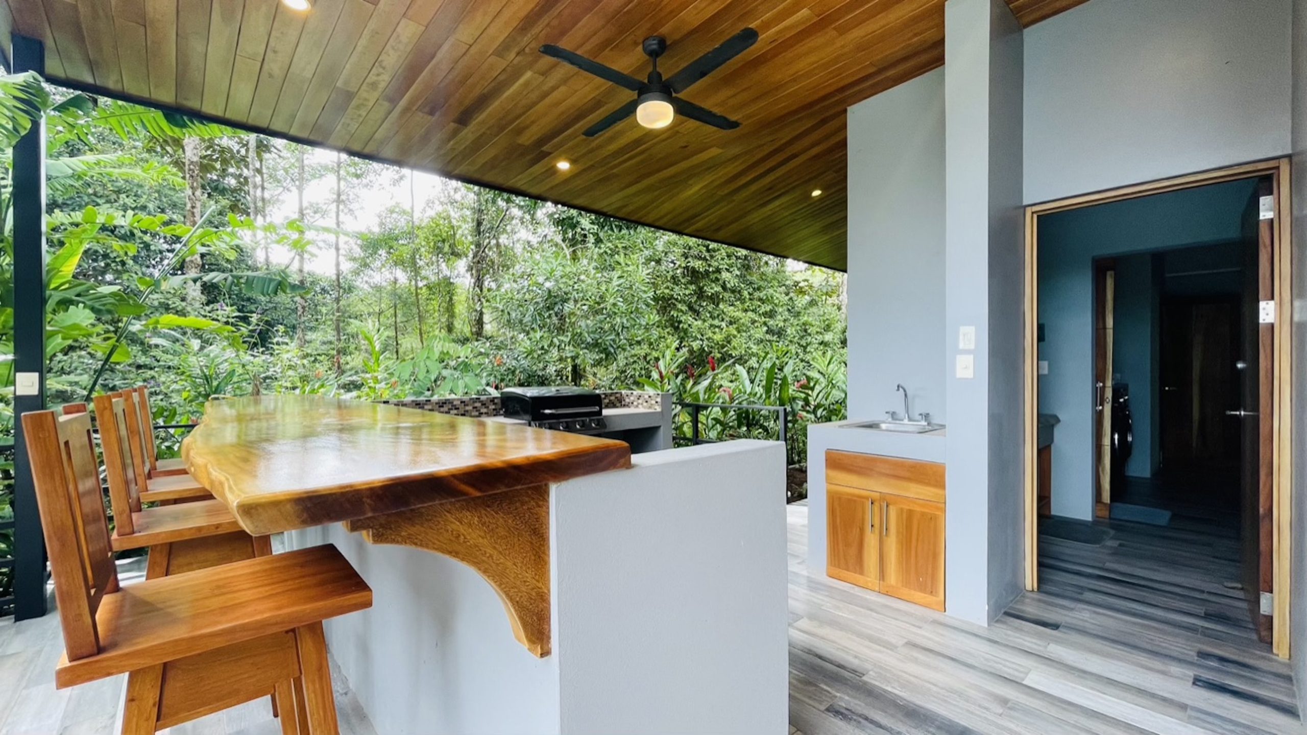 5526 – Affordable Resort-Style Ocean View Home_11