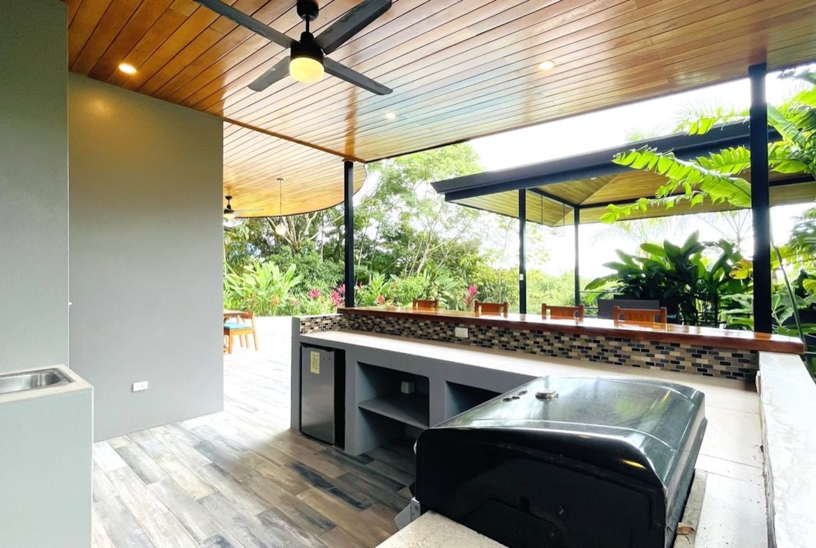 PROPERTY WITH LANDSCAPING VIEWS, IN UVITA JARDINES DEL MORETE – 2.33 ACRES