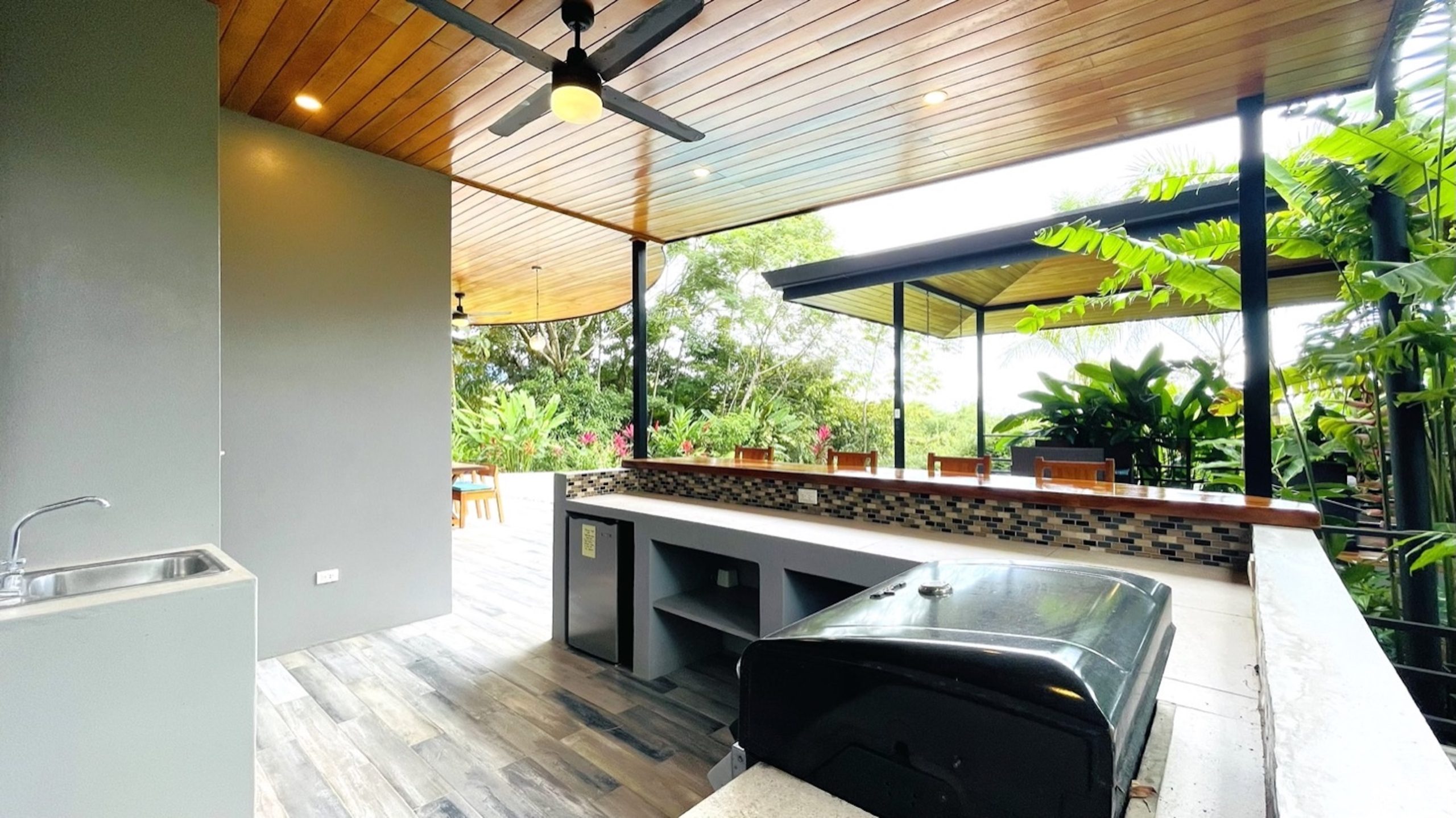 5526 – Affordable Resort-Style Ocean View Home_16