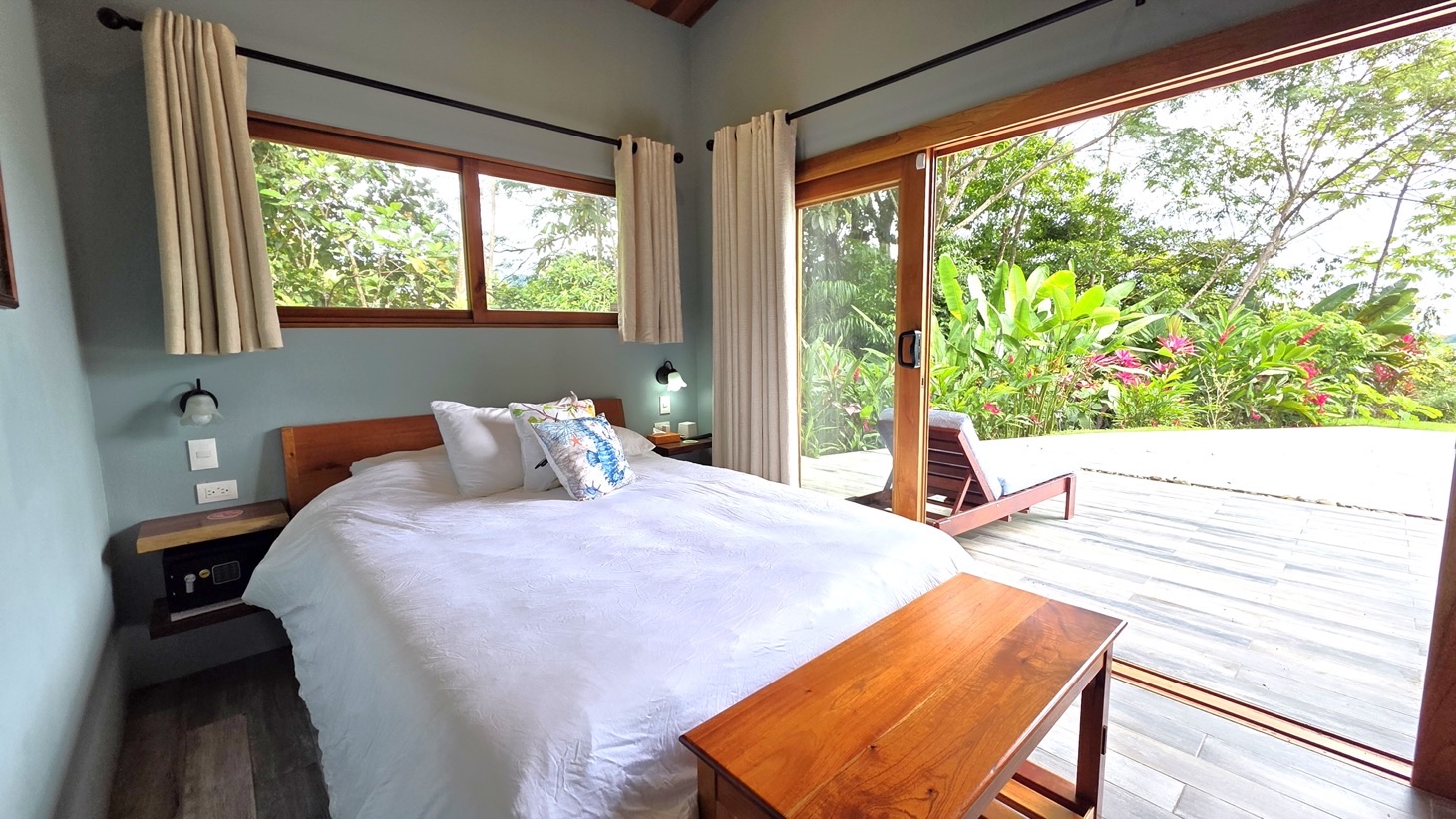 5526 – Affordable Resort-Style Ocean View Home_43