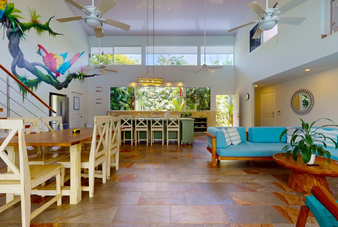 JUNGLE PROPERTY WITH THREE BEDROOMS, IN LOS JARDINES DEL MORETE UVITA – 1.89 ACRES