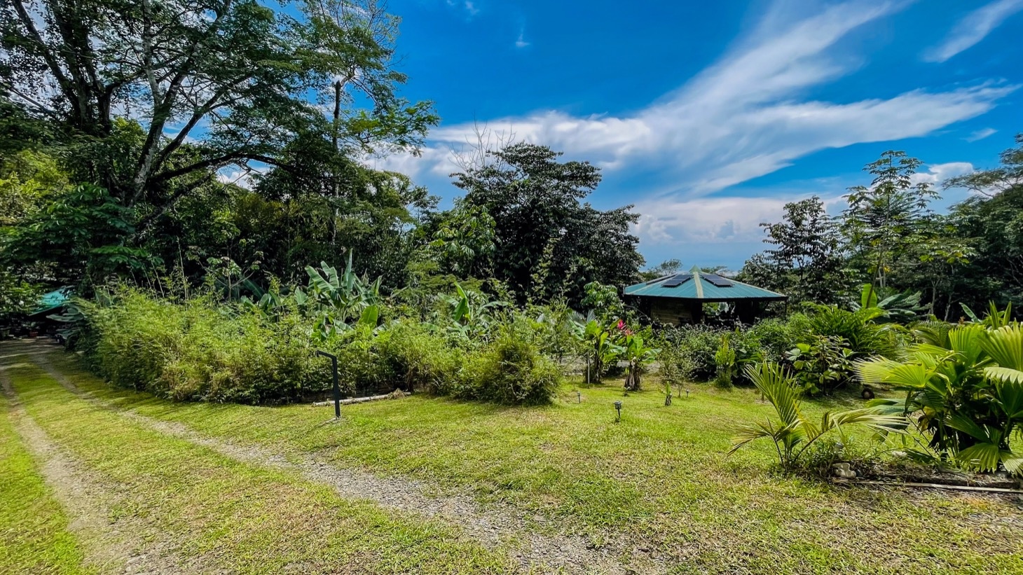 Property For Sale in Ojochal Costa Rica