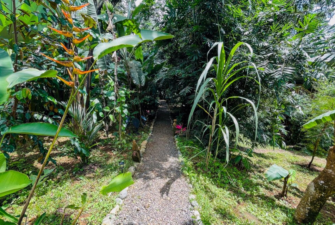 CABIN OF ONE BEDROOM WITH EXTRA BUILDING LOT NEAR TO THE RIVER,  IN OJOCHAL – 1.73 ACRES