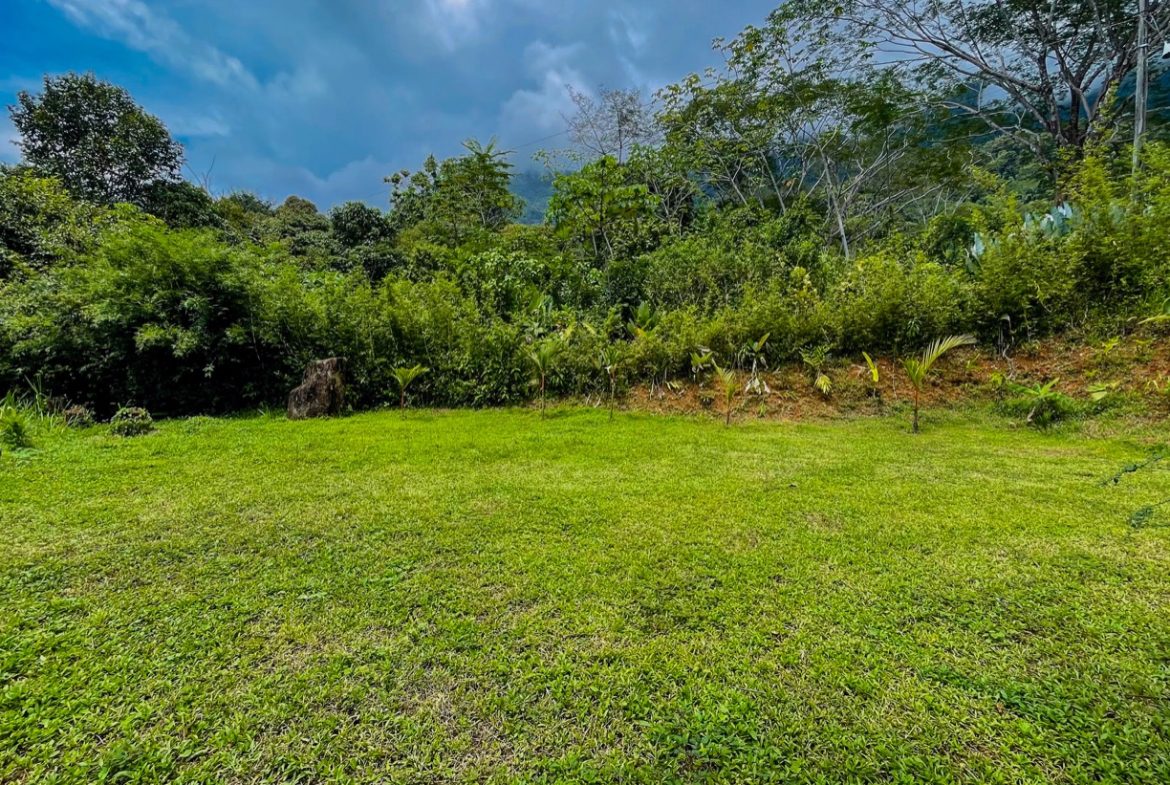 CABIN OF ONE BEDROOM WITH EXTRA BUILDING LOT NEAR TO THE RIVER,  IN OJOCHAL – 1.73 ACRES