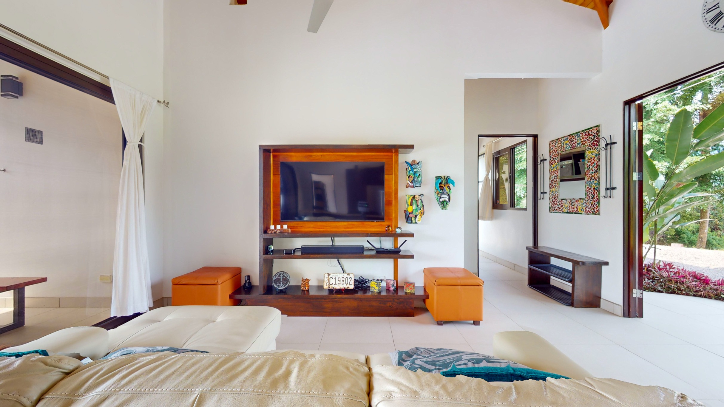 8160 House Chontales David Sherwood 14