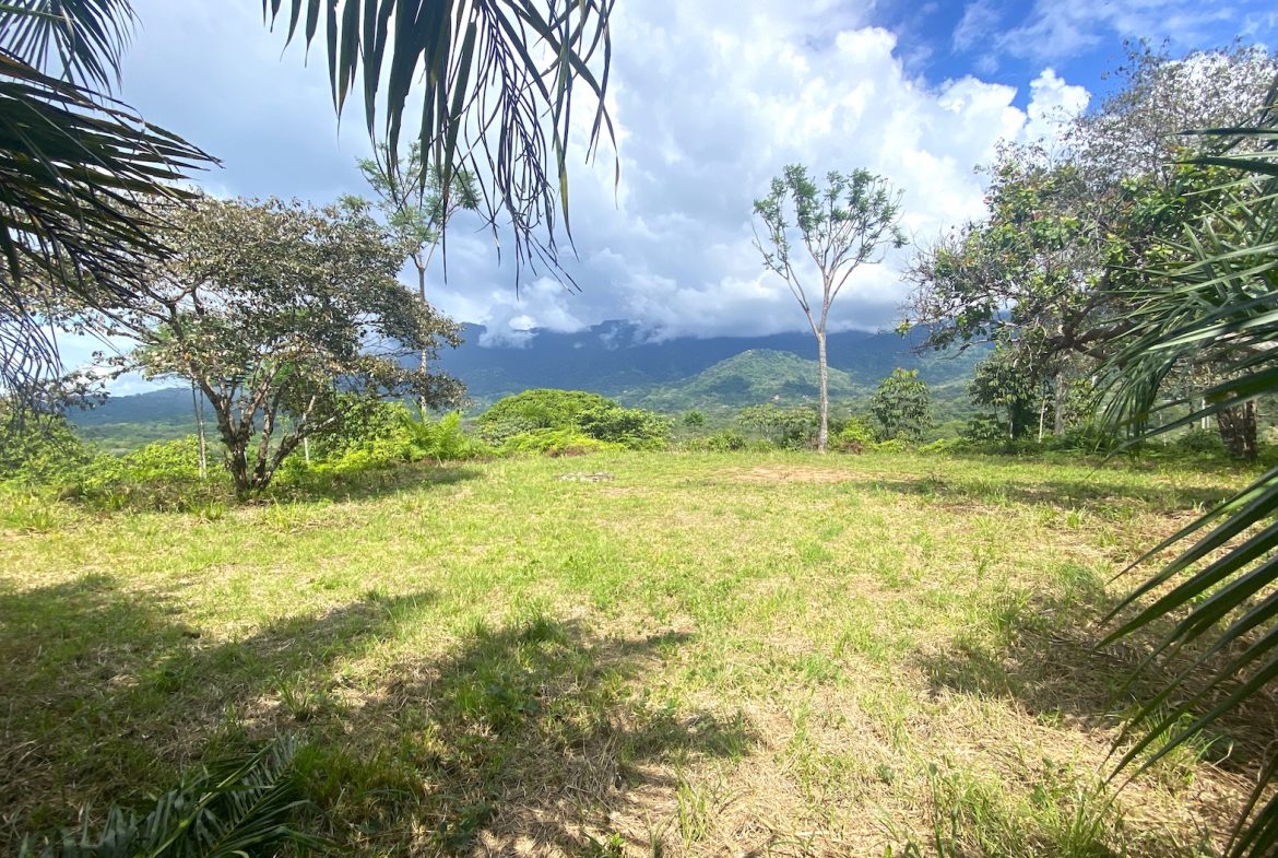 MOUNTAIN PROPERTY WITH OCEAN VIEWS AND SUNSET, IN OJOCHAL – 1.92 ACRES