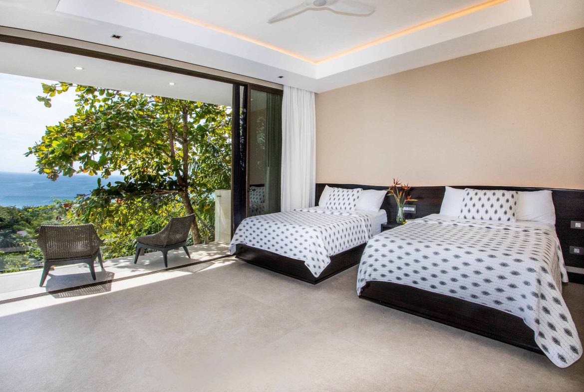 BEAUTIFUL PROPERTY WITH OCEAN FRONT VIEWS, IN QUEPOS – 0.70 ACRES